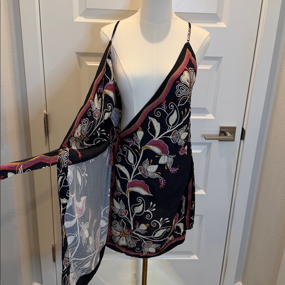 FARM Rio Black Floral Mini Dress Size L - Picture 11 of 11